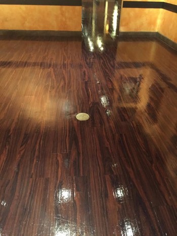 Floor care at Ming Fu Restaurant