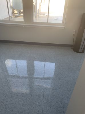 Before & After Floor Care at Loan Depot in Fort Mill, SC (3)