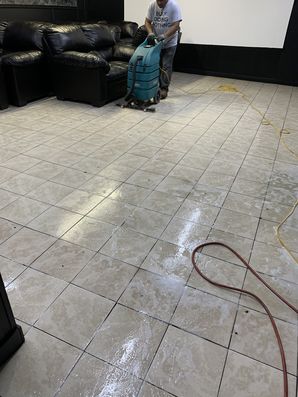 Before and after floor care Carolina Video Exchange in Gastonia, NC (5)