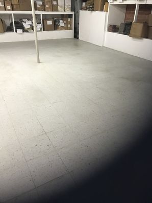Before & After Floor Care at Crypton in Kings Mountain, NC (1)