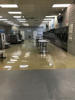 Before & After Floor Cleaning in Rockhill D.C at Cherry Red Coin Laundromat (2)