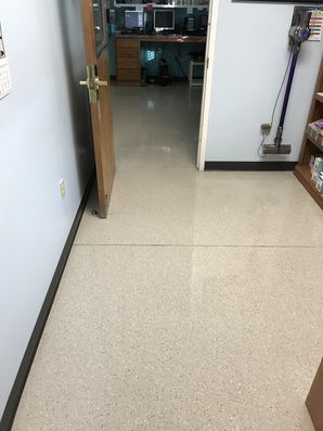 Before & After Floor Cleaning at Clover Vets in Clover, SC (2)