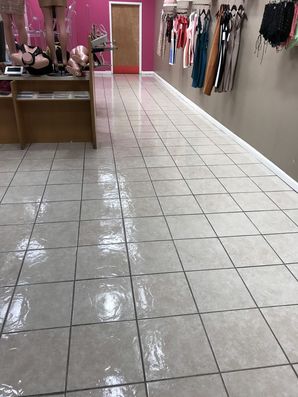 Before & After Floor Care at Trending Topics Fashion in Charlotte, NC (2)