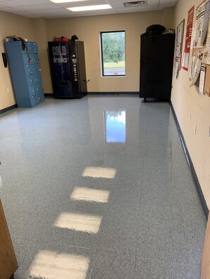 Before and After Floor Cleaning Rapid Exchange in Piedmont, SC (4)