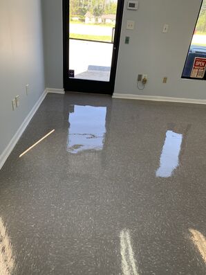 Before and After Floor Cleaning Common Heart in Marshville, NC (4)