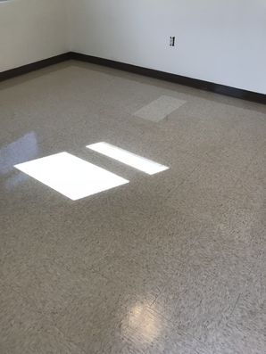 Before & After Floor Cleaning in Charlotte, NC (2)