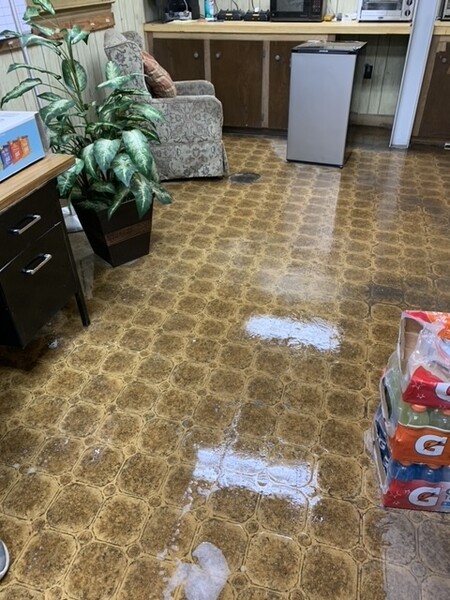 Before and after floor cleaning Mitchum and company in Gastonia, NC (5)