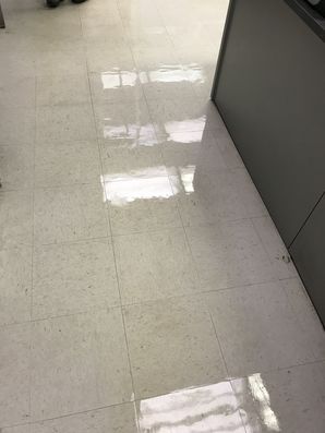 Before & After Floor Care at Blue Linx Corporation in Charlotte, NC (4)