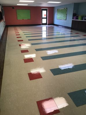 Before & After Floor Care Early Beginnings Charter School in Charlotte, NC (2)