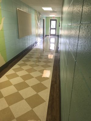 Before & After Floor Care Early Beginnings Charter School in Charlotte, NC (4)