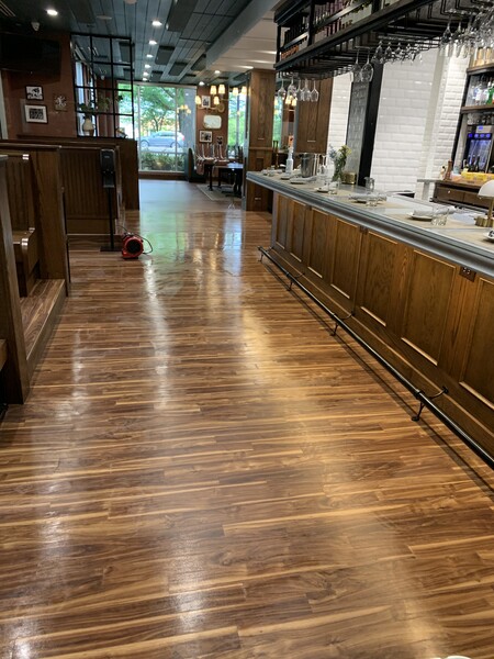 Before and after Floor Cleaning Little Mama’s Restaurant in Charlotte, NC (3)