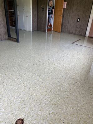 Before and After Floor Cleaning in Stony Point, NC (4)
