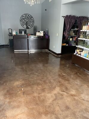 Before and After Floor Cleaning Wisteria Salon and Spa in Greenville, SC (5)