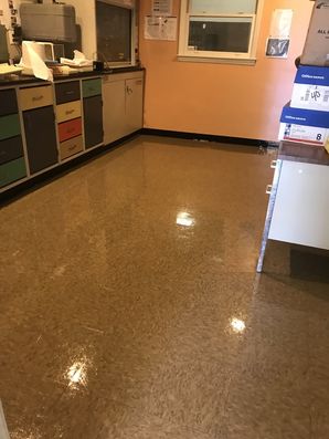 Before & After Floor Cleaning at liquid Environmental Solutions in Charlotte, NC (2)