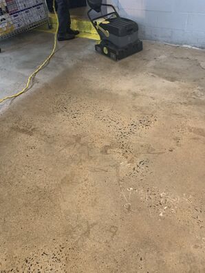 Before and After Floor Cleaning the Pita Wheel in Gastonia, NC (1)