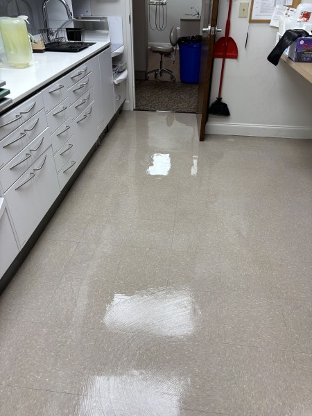 Before & After Floor Cleaning at Jasper Dental in Fort Mill, SC (3)