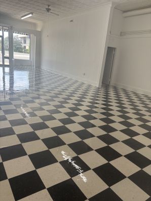 Before & After Floor Cleaning - Kitt & Karla Boutique in Wadesboro, NC (3)