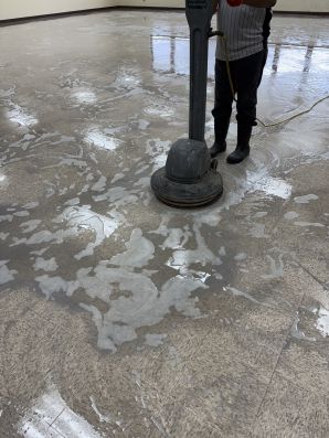 Before & After Commercial Floor Cleaning in Blackburg, SC (1)