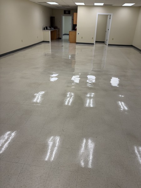 Before & After Commercial Floor Cleaning in Spencer, NC (5)