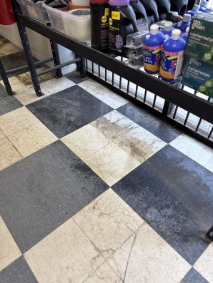 Before & After Commercial Floor Stripping in Rock Hill, SC (4)